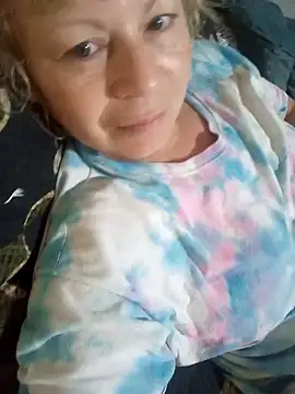 Snapshot of 1milfemma chatting on 11-27-25, 05:42 1milfemma online show from 11-27-25, 05:42