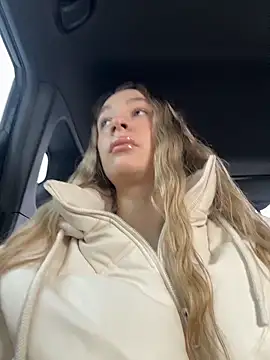 Snapshot of SashaCatt chatting on 02-16-26, 08:10 SashaCatt online show from 02-16-26, 08:10