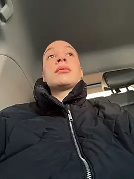 SashaCatt online show from 03-11-26, 08:20