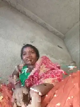 Snapshot of vipmonalisha chatting on 11-26-25, 02:23 vipmonalisha online show from 11-26-25, 02:23