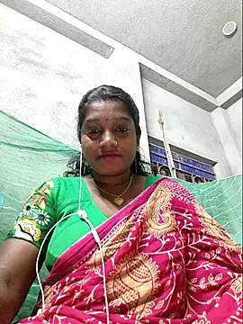 Snapshot of vipmonalisha chatting on 12-05-25, 12:03 vipmonalisha online show from 12-05-25, 12:03