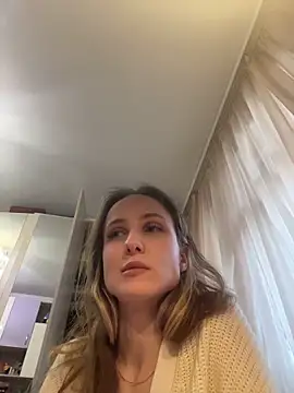 Snapshot of oceaneyes_lilu chatting on 11-15-25, 11:40 oceaneyes lilu online show from 11-15-25, 11:40