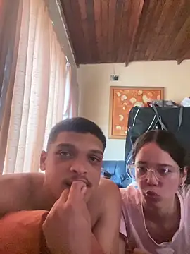 Snapshot of Jockeyn chatting on 12-16-25, 04:12 Jockeyn online show from 12-16-25, 04:12