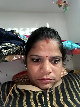 Hot suini online show from 02-08-26, 07:45