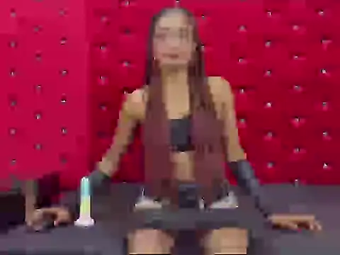 YurisaArisa online show from 11-19-25, 11:32