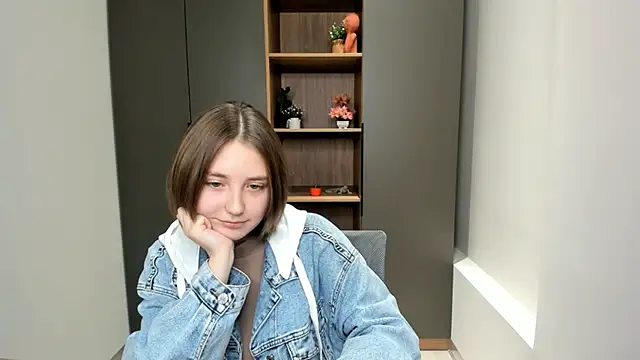 Snapshot of SilvanaBeckles chatting on 11-09-25, 04:11 SilvanaBeckles online show from 11-09-25, 04:11