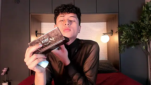 Noah dupont  online show from 12-15-25, 11:58