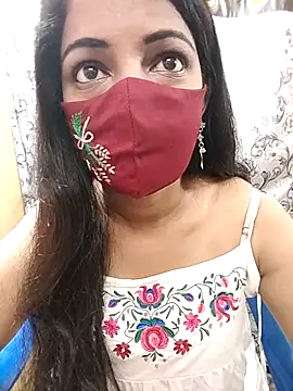 Snapshot of Honeya96 chatting on 11-26-25, 03:07 Honeya96 online show from 11-26-25, 03:07