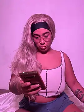 CaneliitaBlaze online show from 11-11-25, 11:21