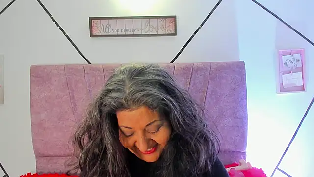 Victoriaa Anderson online show from 01-16-26, 01:26