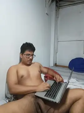 Zack1225 online show from 04-05-26, 04:53