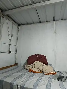 Zack1225 online show from 04-22-26, 03:09