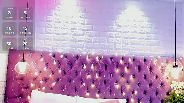 Snapshot of miel_18 chatting on 12-23-25, 03:26 miel 18 online show from 12-23-25, 03:26