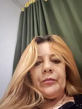 karlaanqui1 online show from 01-16-26, 01:20