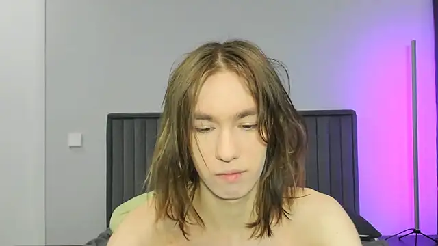 Snapshot of kr1sfemboy chatting on 01-16-26, 08:13 kr1sfemboy online show from 01-16-26, 08:13