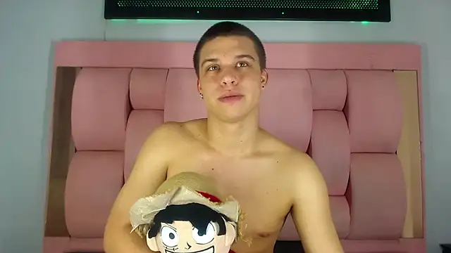 Snapshot of Liam_York_ chatting on 11-25-25, 07:36 Liam York online show from 11-25-25, 07:36