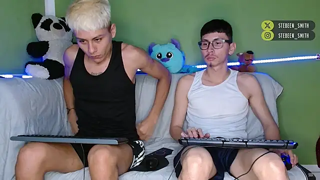 Snapshot of Kurt_williams1 chatting on 01-05-26, 05:27 Kurt williams1 online show from 01-05-26, 05:27