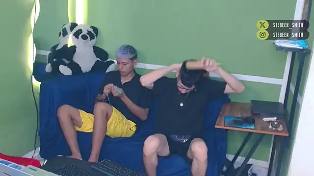 Snapshot of Kurt_williams1 chatting on 02-01-26, 12:15 Kurt williams1 online show from 02-01-26, 12:15