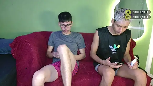 Snapshot of Kurt_williams1 chatting on 02-18-26, 12:01 Kurt williams1 online show from 02-18-26, 12:01