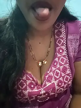 Nisha Hindi online show from 12-17-25, 08:09