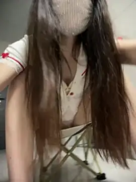 hoho-is online show from 07-23-26, 10:35