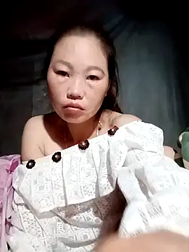 Snapshot of blonde_blg chatting on 11-15-25, 08:05 blonde blg online show from 11-15-25, 08:05