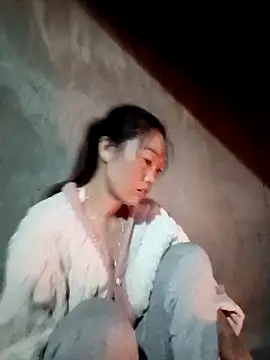 Snapshot of blonde_blg chatting on 12-14-25, 10:36 blonde blg online show from 12-14-25, 10:36