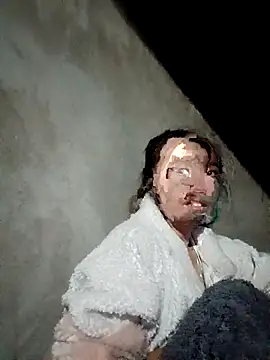 Snapshot of blonde_blg chatting on 01-06-26, 11:47 blonde blg online show from 01-06-26, 11:47