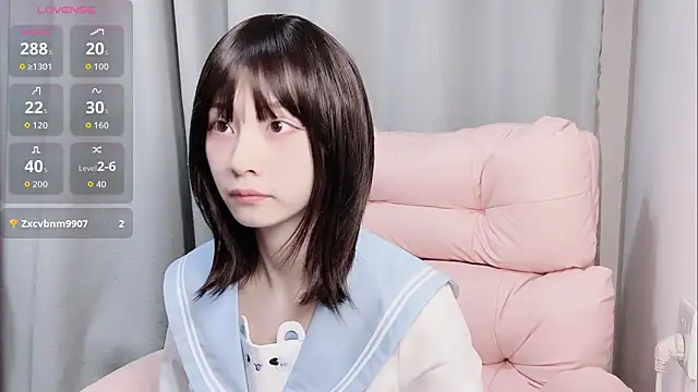 Snapshot of lris-Beauty chatting on 11-13-25, 07:18 lris-Beauty online show from 11-13-25, 07:18