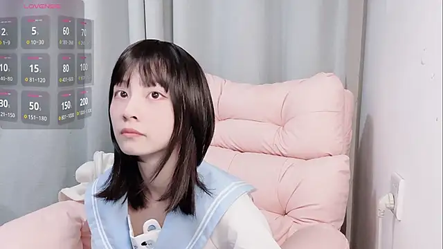 Snapshot of lris-Beauty chatting on 11-15-25, 08:44 lris-Beauty online show from 11-15-25, 08:44