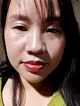 yelow-bee online show from 11-17-25, 12:22