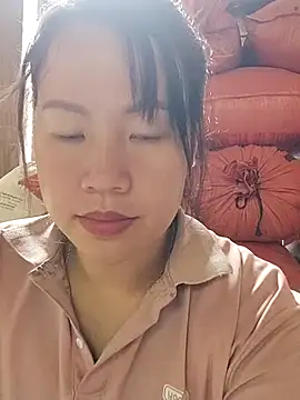 yelow-bee online show from 12-16-25, 05:56