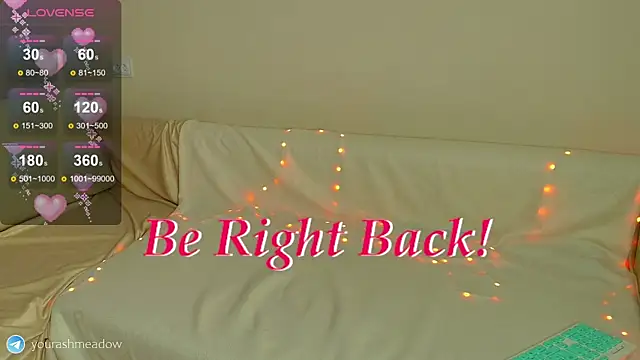 Snapshot of Ashley_for_you chatting on 11-25-25, 04:01 Ashley for you online show from 11-25-25, 04:01