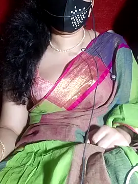 Snapshot of HotGirl23231 chatting on 06-11-26, 07:23 HotGirl23231 online show from 06-11-26, 07:23