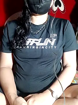 HotGirl23231 online show from 07-26-26, 06:37