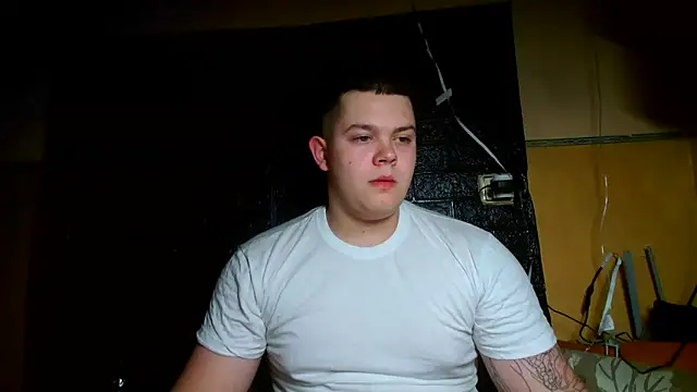 Snapshot of CuteButNaughty_ chatting on 02-14-26, 09:11 CuteButNaughty online show from 02-14-26, 09:11