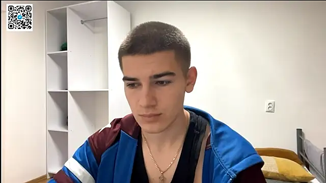 Snapshot of _BarePulse chatting on 11-24-25, 07:46 BarePulse online show from 11-24-25, 07:46