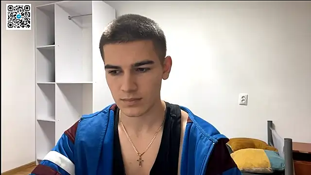 Snapshot of _BarePulse chatting on 11-28-25, 08:00 BarePulse online show from 11-28-25, 08:00