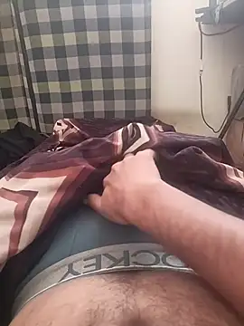 Snapshot of MrToxxic chatting on 11-19-25, 07:30 MrToxxic online show from 11-19-25, 07:30