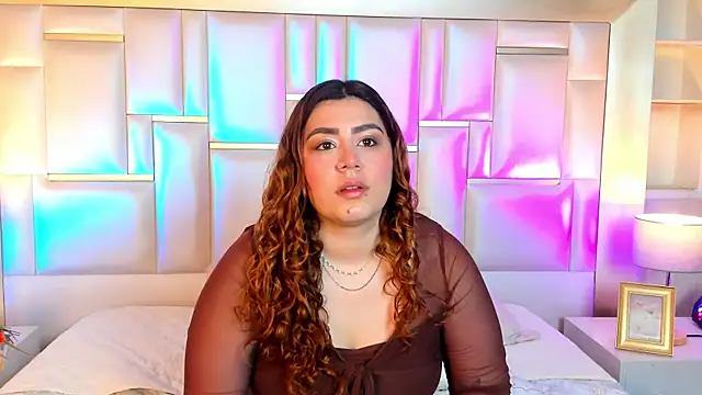 AdelaTaylor  online show from 11-10-25, 12:04