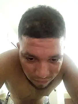 Snapshot of Morenitalinda1309 chatting on 11-12-25, 12:22 Morenitalinda1309 online show from 11-12-25, 12:22