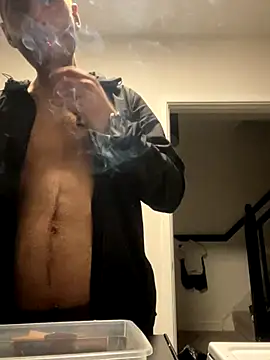 Snapshot of Kinkycouple142 chatting on 11-16-25, 01:33 Kinkycouple142 online show from 11-16-25, 01:33