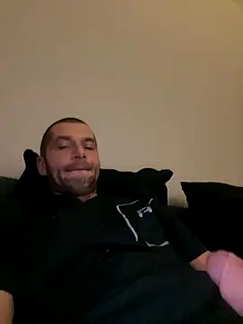 Snapshot of Kinkycouple142 chatting on 12-02-25, 12:38 Kinkycouple142 online show from 12-02-25, 12:38