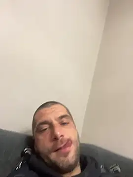 Kinkycouple142 online show from 04-11-26, 06:34