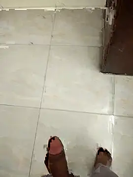 tanvir69777 online show from 11-10-25, 12:42