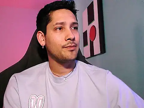 Snapshot of Abruptoinusual chatting on 11-13-25, 06:07 Abruptoinusual online show from 11-13-25, 06:07