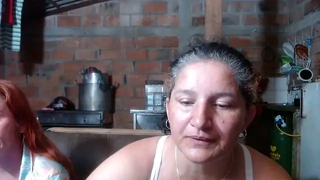 Snapshot of Sra_Angelina chatting on 05-12-26, 06:21 Sra Angelina online show from 05-12-26, 06:21