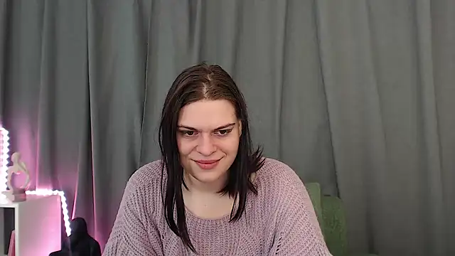 Snapshot of Dona_Mafia chatting on 11-29-25, 11:52 Dona Mafia online show from 11-29-25, 11:52