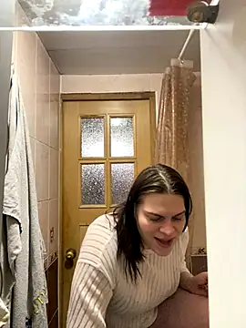 Snapshot of Dona_Mafia chatting on 12-04-25, 03:27 Dona Mafia online show from 12-04-25, 03:27