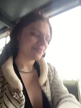 Snapshot of Dona_Mafia chatting on 02-21-26, 04:46 Dona Mafia online show from 02-21-26, 04:46